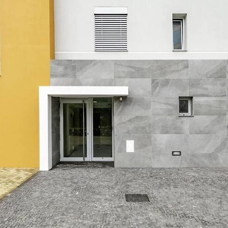 Luxury Poolside View Apartment Funchal  Exteriör bild